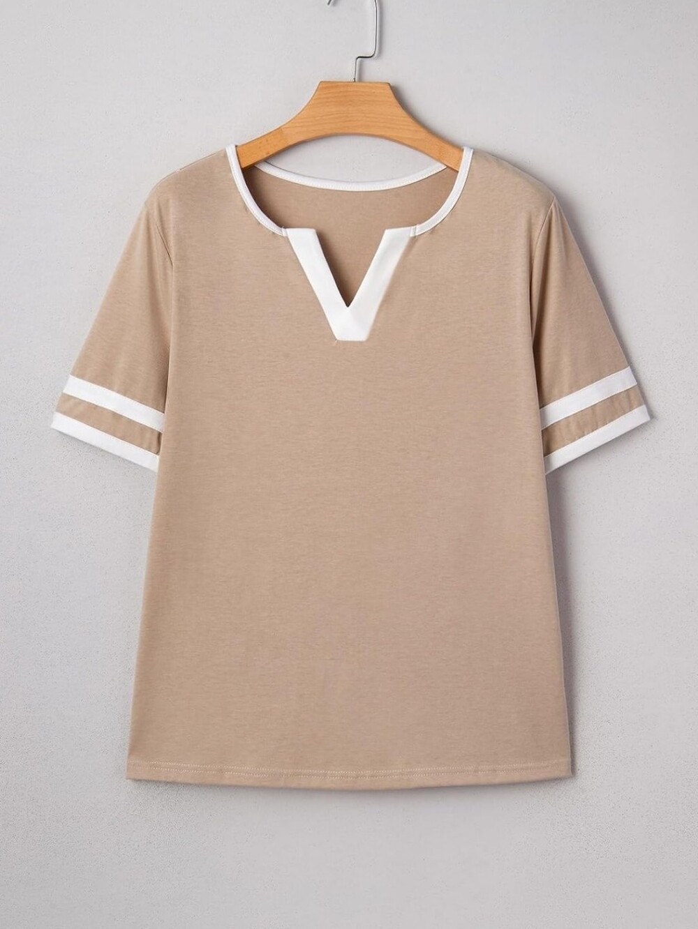 Shewin Color Block Top - Picture 7 of 7